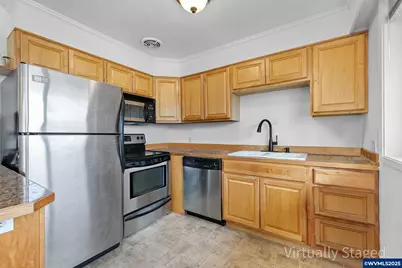 1579 Garfield Pl, Eugene, OR 97402 - Photo 5