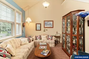 1703 Webb Lake Dr, Silverton, OR 97381 - Photo 5