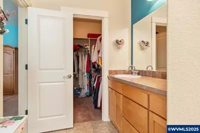 1703 Webb Lake Dr, Silverton, OR 97381 - Photo 27