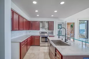 4510 Rush Pl, Depoe Bay, OR 97341 - Photo 7