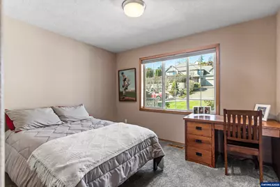 1656 Ashland Ct, Salem, OR 97304 - Photo 11