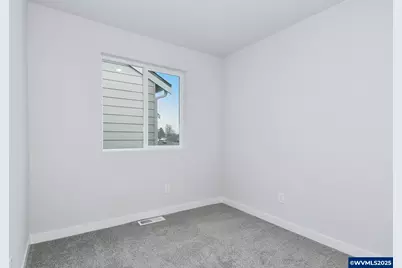 1251 Parkside Av, Woodburn, OR 97071 - Photo 11