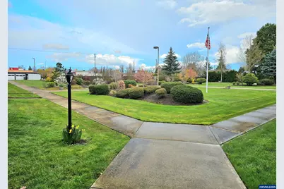 950 Evergreen #207 Rd, Woodburn, OR 97071 - Photo 5