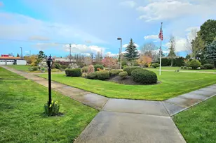 950 Evergreen Rd, Woodburn, OR 97071 - Photo 5