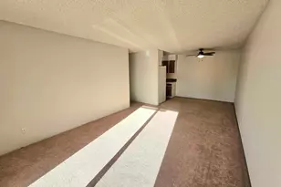 950 Evergreen Rd, Woodburn, OR 97071 - Photo 15