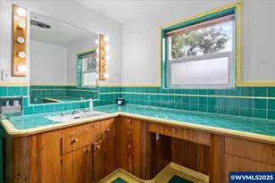 360 E Elwood St, Stayton, OR 97383 - Photo 25