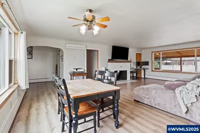 360 E Elwood St, Stayton, OR 97383 - Photo 7