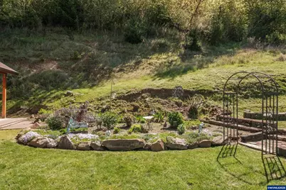 29109 Brownsville Rd, Brownsville, OR 97327 - Photo 45