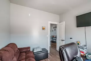 1369 S 10th St St, Independence, OR 97351 - Photo 37