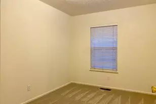 515 Angelee Ct, Lebanon, OR 97355 - Photo 19