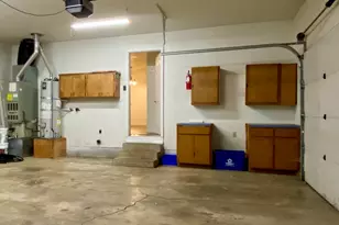 515 Angelee Ct, Lebanon, OR 97355 - Photo 23