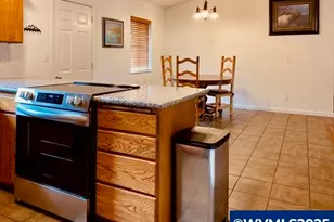 515 Angelee Ct, Lebanon, OR 97355 - Photo 5