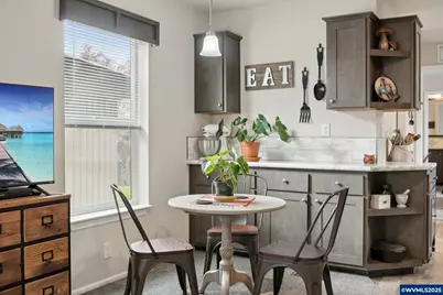 603 NW 6th Ct, McMinnville, OR 97128 - Photo 11