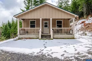 57700 Blowout Rd, Idanha, OR 97350 - Photo 1