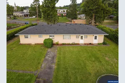 645 S Main St, Mount Angel, OR 97362 - Photo 17