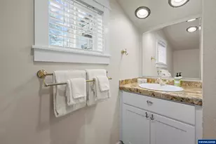 25 Clarke St, Depoe Bay, OR 97341 - Photo 19