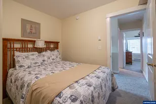 25 Clarke St, Depoe Bay, OR 97341 - Photo 21
