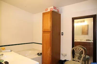 37425 Hungry Hill Dr, Scio, OR 97374 - Photo 13