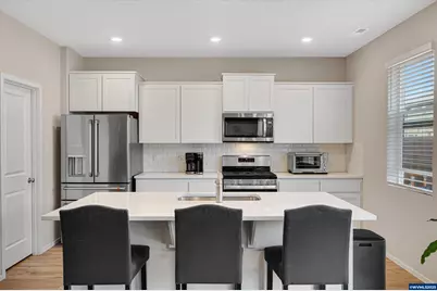 4829 Surveyor Av NE, Salem, OR 97305 - Photo 13