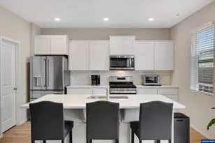 4829 Surveyor Ave NE, Salem, OR 97305 - Photo 13