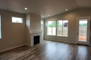 2950 Olympic St, Woodburn, OR 97071 - Photo 7