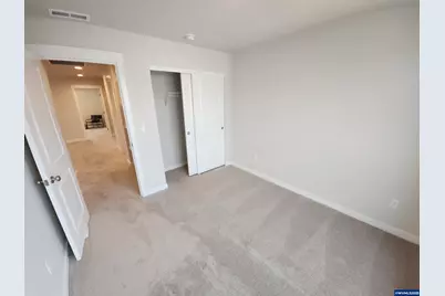 2920 Olympic St, Woodburn, OR 97071 - Photo 17