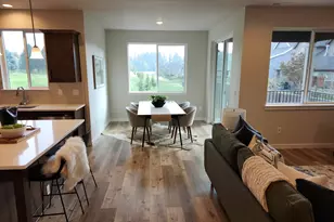 2920 Olympic St, Woodburn, OR 97071 - Photo 5