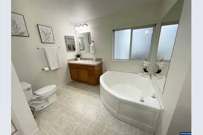 4455 Blueberry (-4445) Ln NE, Salem, OR 97305 - Photo 15