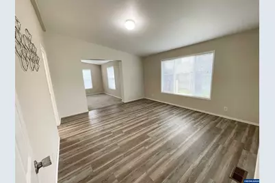 4455 Blueberry (-4445) Ln NE, Salem, OR 97305 - Photo 9