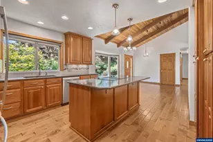 6503 Kinns Rd, Woodburn, OR 97071 - Photo 15