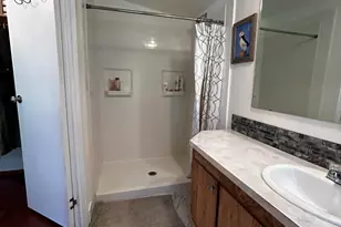 36706 Happy Hallow Rd, Blodgett, OR 97326 - Photo 11