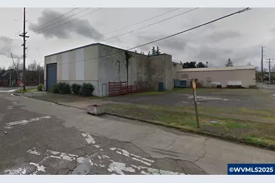 110 Division St NE, Salem, OR 97301 - Photo 1