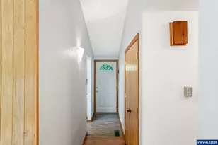 6786 NE Rochester St, Brooks, OR 97305 - Photo 5