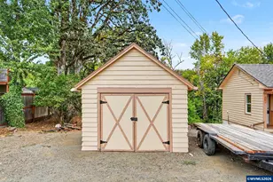 1080 SE Miller Ave, Dallas, OR 97338 - Photo 39