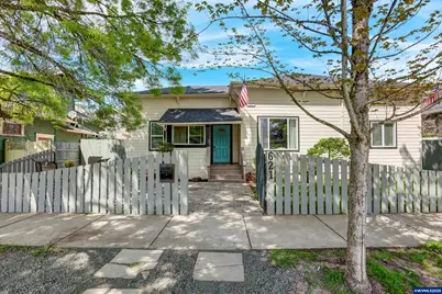 621 4th Av SE, Albany, OR 97321 - Photo 1