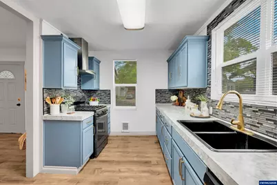 621 4th Av SE, Albany, OR 97321 - Photo 11