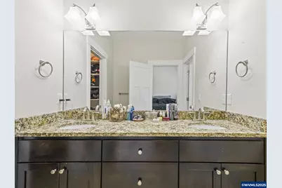 924 Park St, Sweet Home, OR 97386 - Photo 23