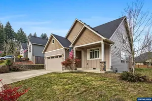 924 Park Street, Sweet Home, OR 97386 - Photo 3