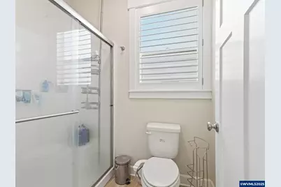 924 Park St, Sweet Home, OR 97386 - Photo 25