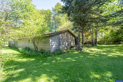 1400 Nandina St, Sweet Home, OR 97386 - Photo 13