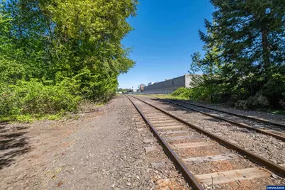 Parcel 2 - 1400 Nandina St, Sweet Home, OR 97386 - Photo 15