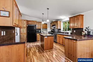 23998 Hwy 20, Philomath, OR 97370 - Photo 9