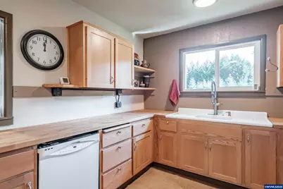 9602 Harlan Rd, Eddyville, OR 97343 - Photo 15