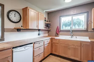 9602 Harlan Rd, Eddyville, OR 97343 - Photo 15