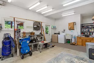 8801 SE Walnut Dr, Amity, OR 97101 - Photo 35