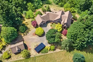 8801 SE Walnut Dr, Amity, OR 97101 - Photo 3