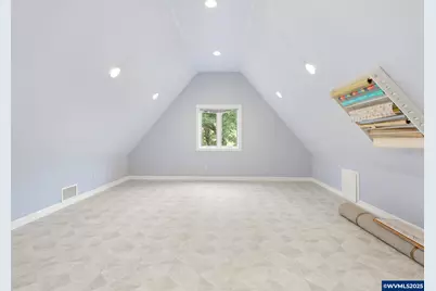 8801 SE Walnut Dr, Amity, OR 97101 - Photo 39