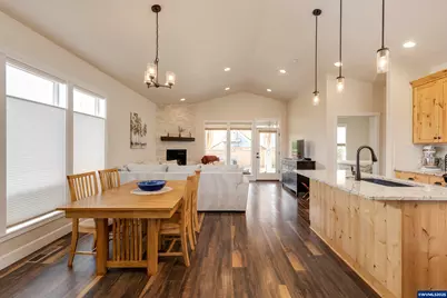 1779 SE Academy St, Dallas, OR 97338 - Photo 3