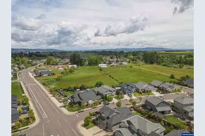 1779 SE Academy St, Dallas, OR 97338 - Photo 29