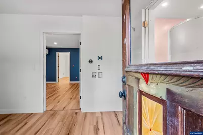 1067 Oak St, Silverton, OR 97381 - Photo 35